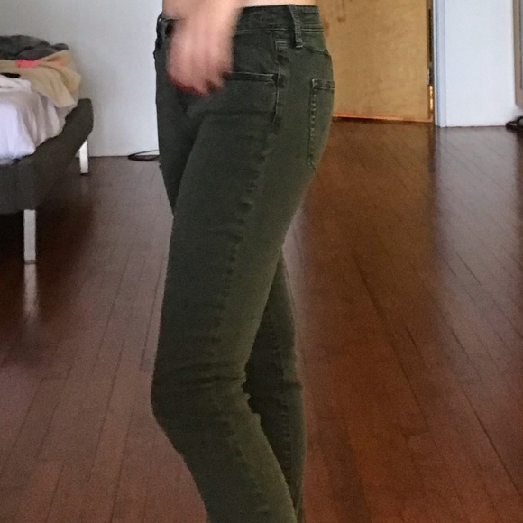 Bullhead Midrise Green Skinny Jeans - Picture 3 of 5